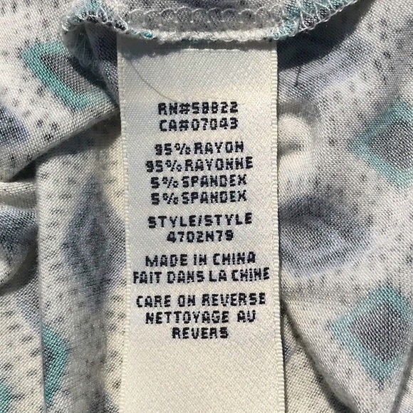 Max Studio White/Black/Blue Green Print Smocked Neckline Tank Top Size Medium - Picture 13 of 16